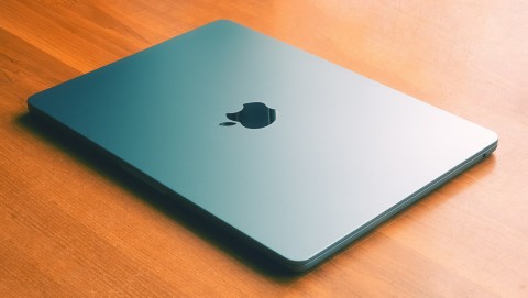 ماك بوك اقتصادي جديد من أبل: كل ما نعرفه عن أرخص MacBook حتى الآن